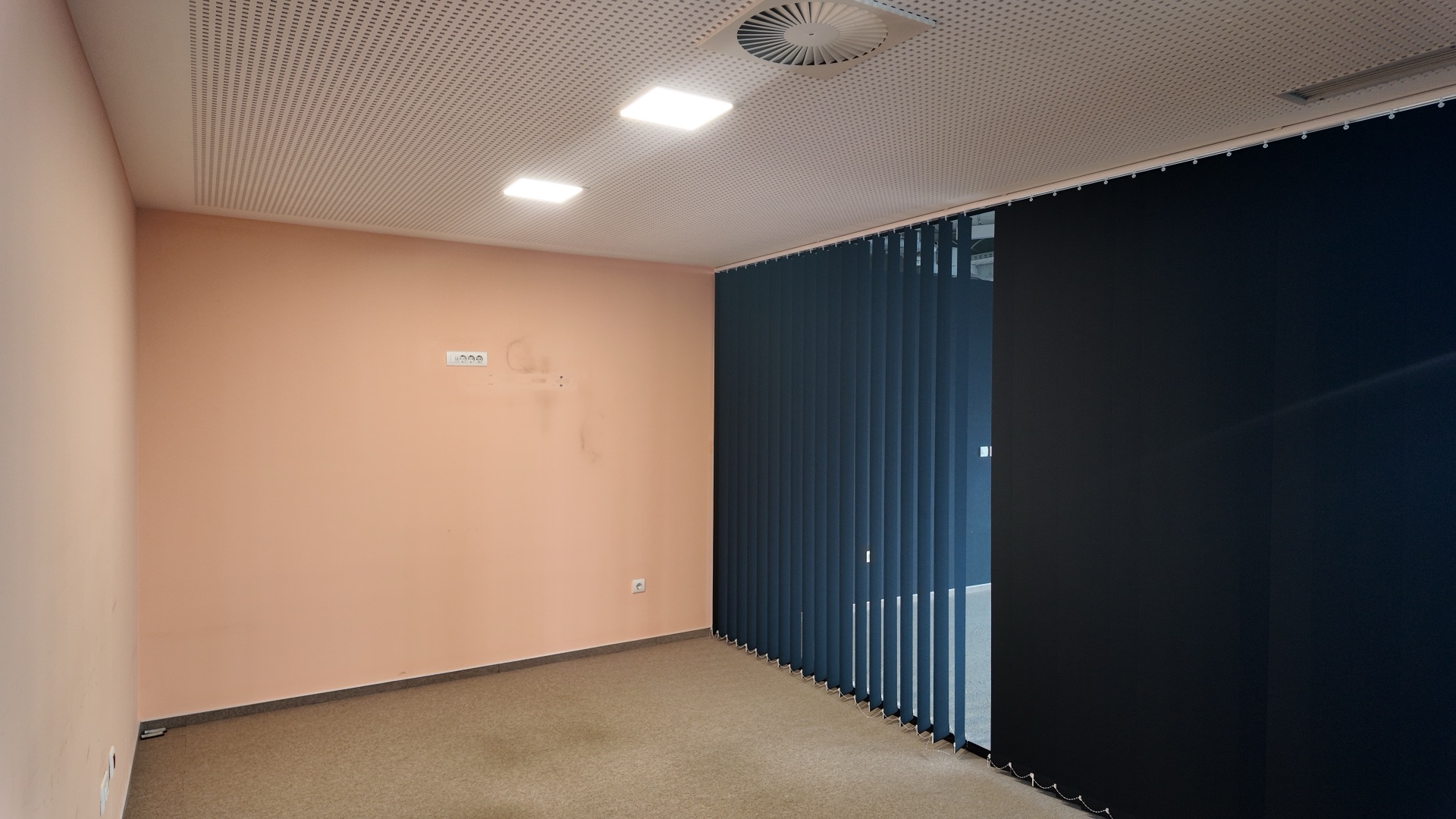 kancelarijski-prostor-7-sprat slika 30